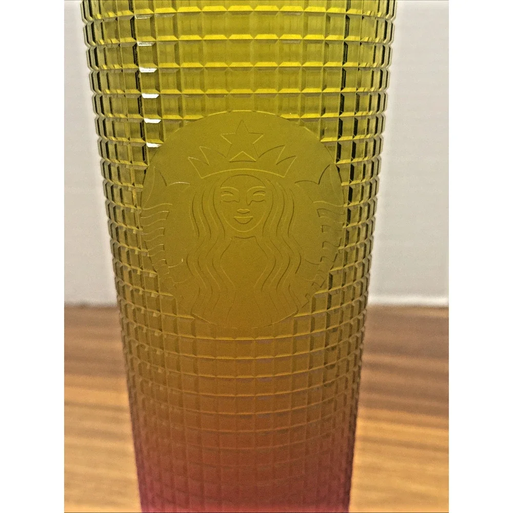 Starbucks Tumbler Cup 650ml Gradient Yellow Pink Textured Plastic Cold Cup Lid